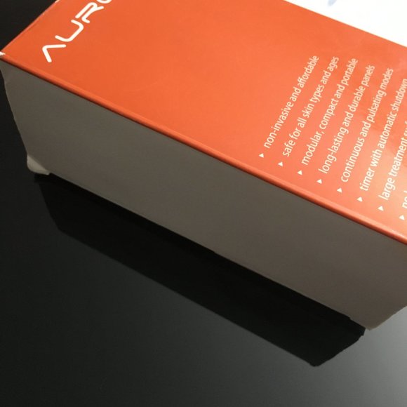 Sirius Aurora Handheld System For Wrinkles, Acne & Hyperpigmentation - Picture 9 of 16